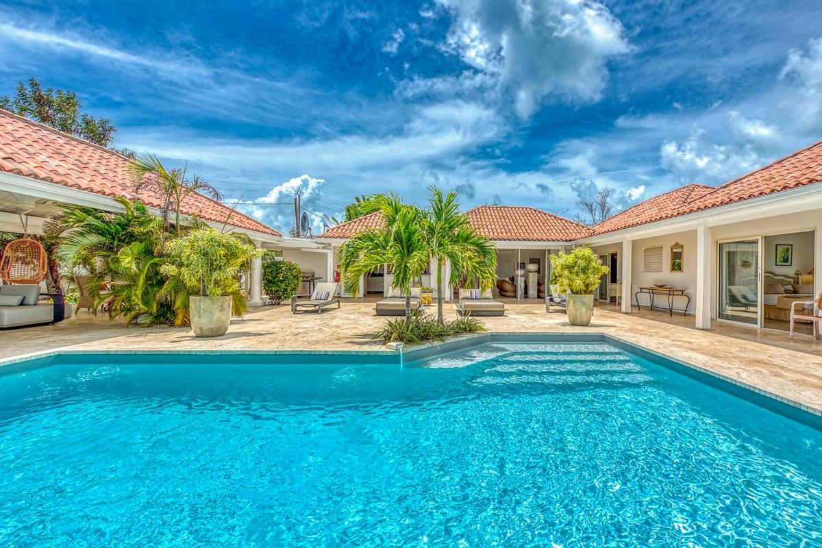 St Martin luxury Villa - The pool